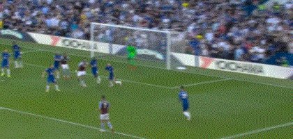 1631389778359024947.gif 709.gif